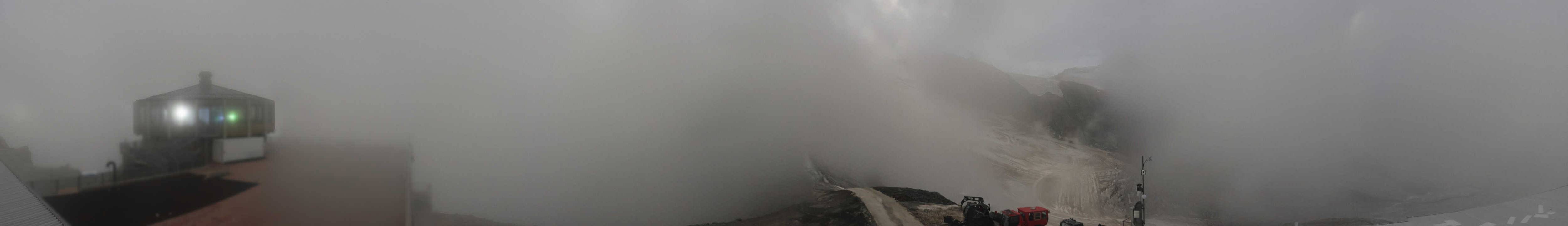 Archiv Foto Webcam Mountain Restaurant Mittelallalin