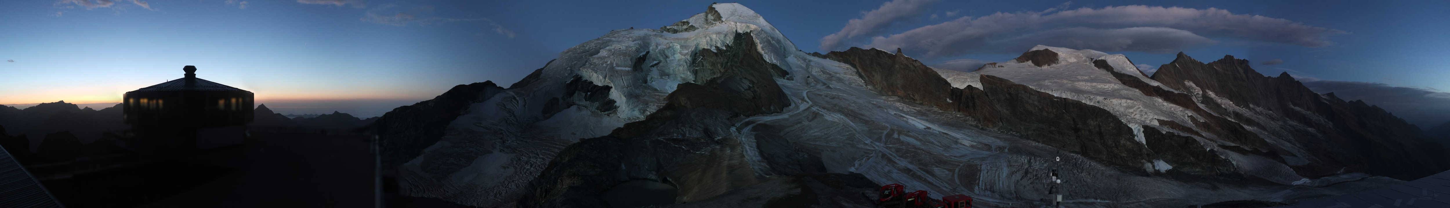 Archiv Foto Webcam Mountain Restaurant Mittelallalin