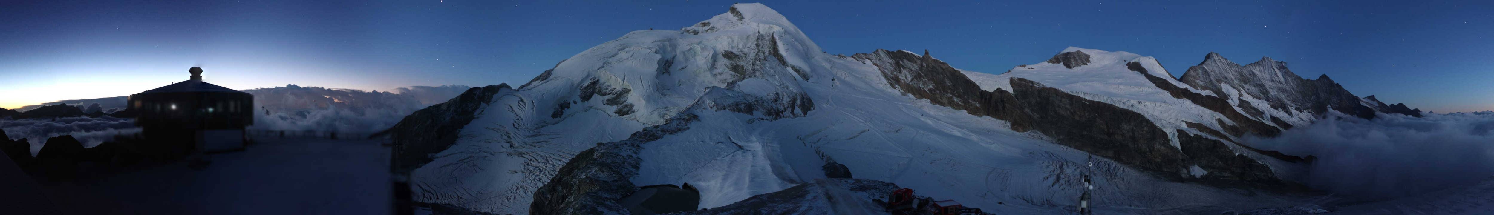Archiv Foto Webcam Mountain Restaurant Mittelallalin