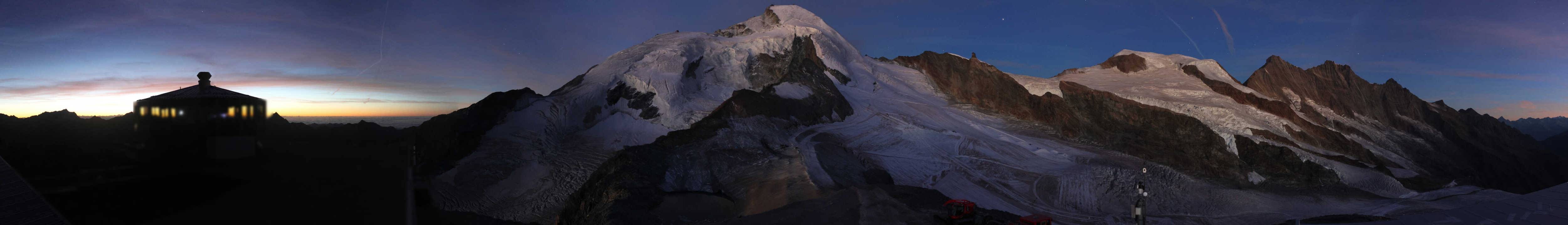 Archiv Foto Webcam Mountain Restaurant Mittelallalin
