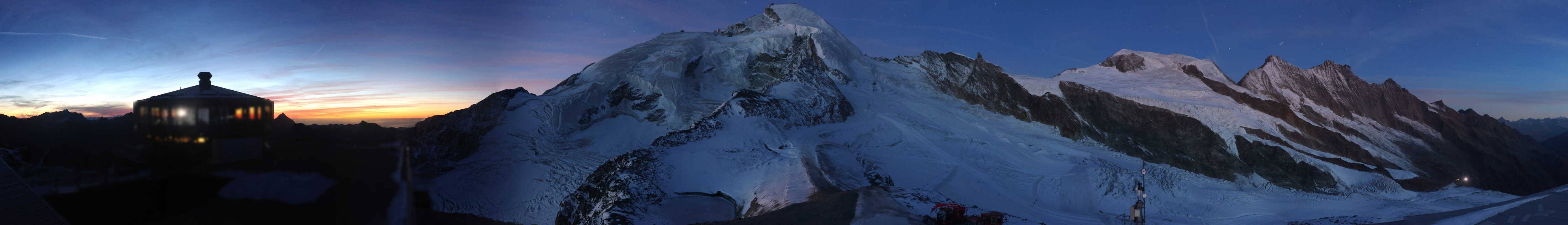 Archiv Foto Webcam Mountain Restaurant Mittelallalin