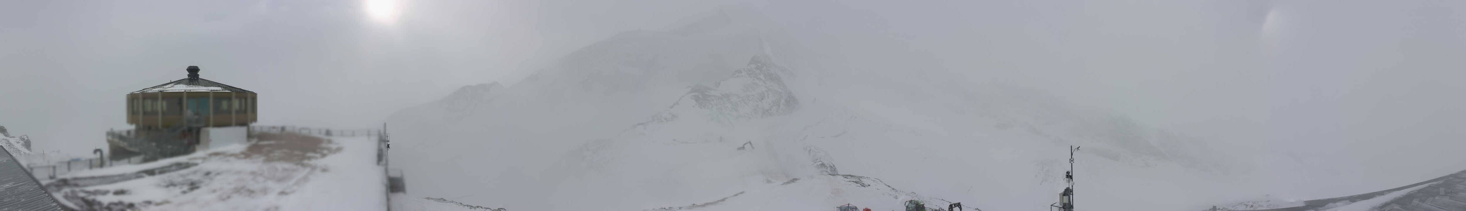 Archived image Webcam View Mountain Restaurant Mittelallalin