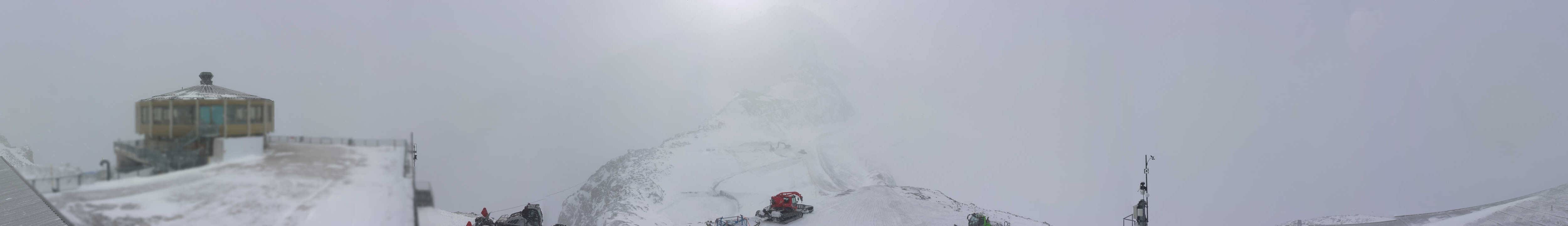 Archived image Webcam View Mountain Restaurant Mittelallalin