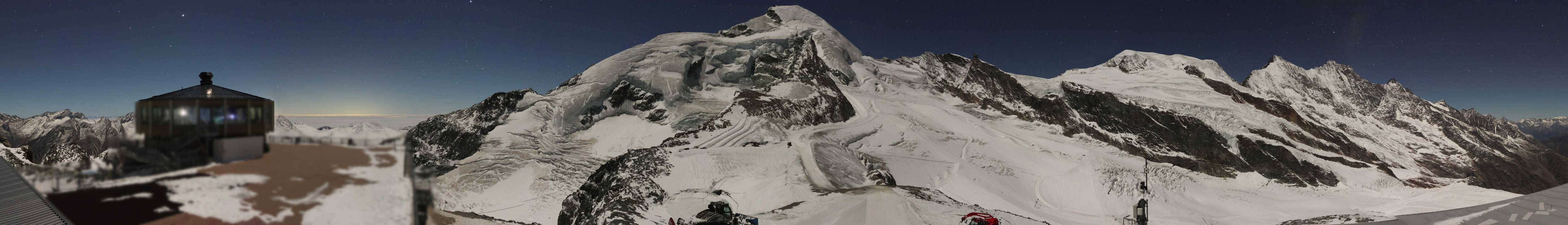 Archiv Foto Webcam Mountain Restaurant Mittelallalin