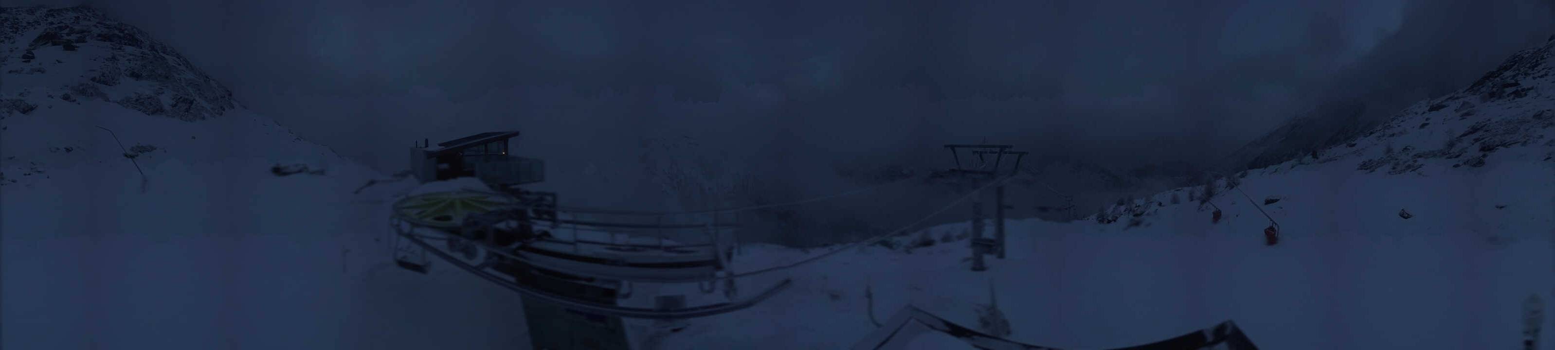 Archived image Webcam Top Station Heidbodme