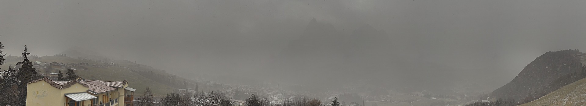 Archiv Foto Webcam Gemeinde Seis am Schlern