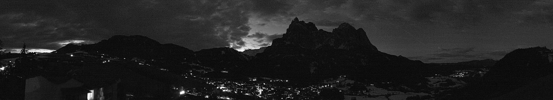 Archiv Foto Webcam Gemeinde Seis am Schlern