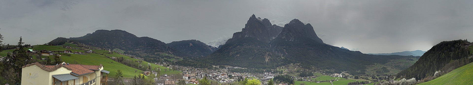 Archived image Webcam Municipality Seis am Schlern