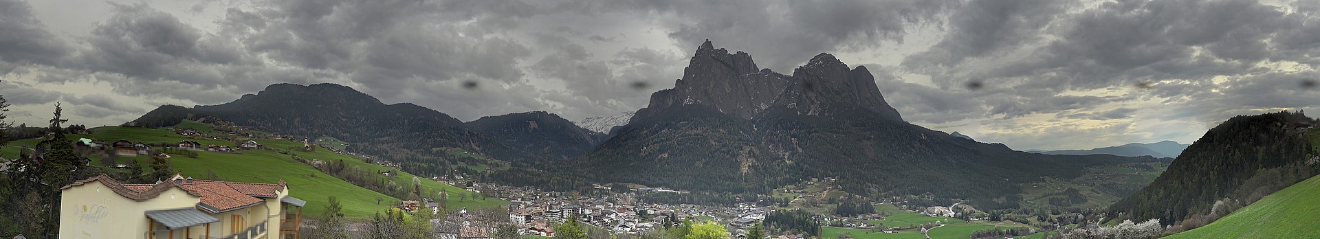 Archived image Webcam Municipality Seis am Schlern