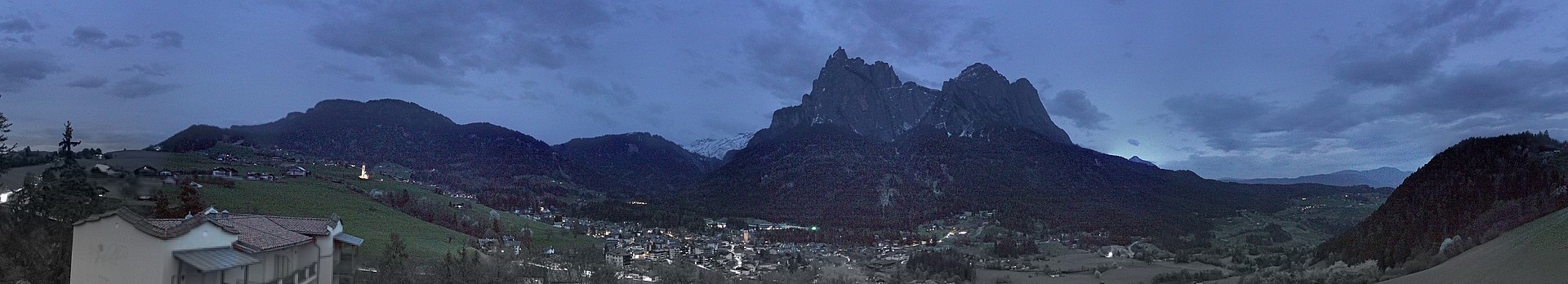 Archived image Webcam Municipality Seis am Schlern