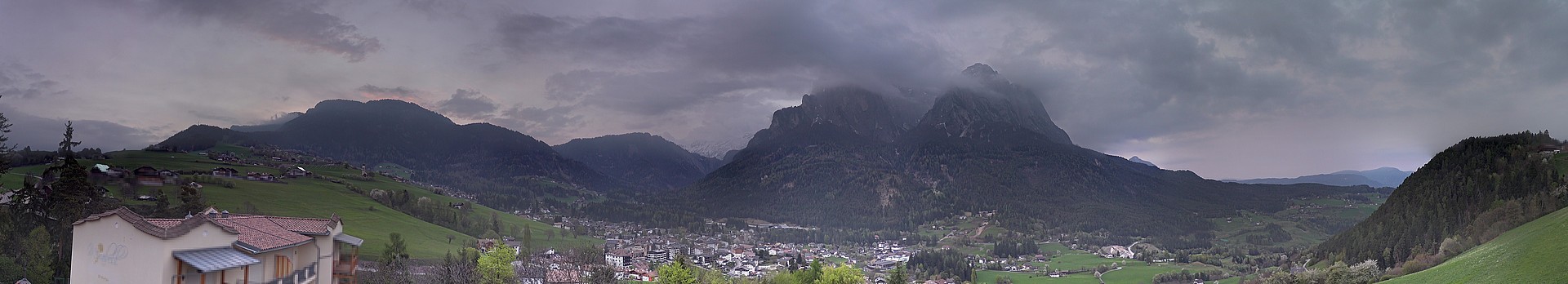 Archived image Webcam Municipality Seis am Schlern