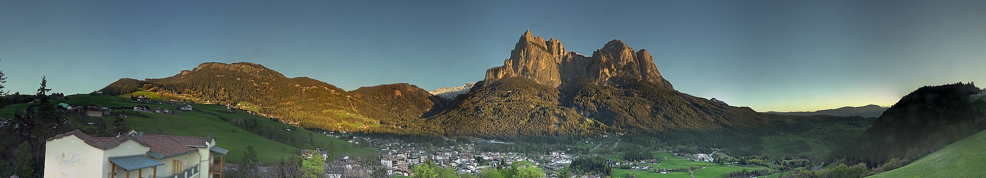 Archived image Webcam Municipality Seis am Schlern