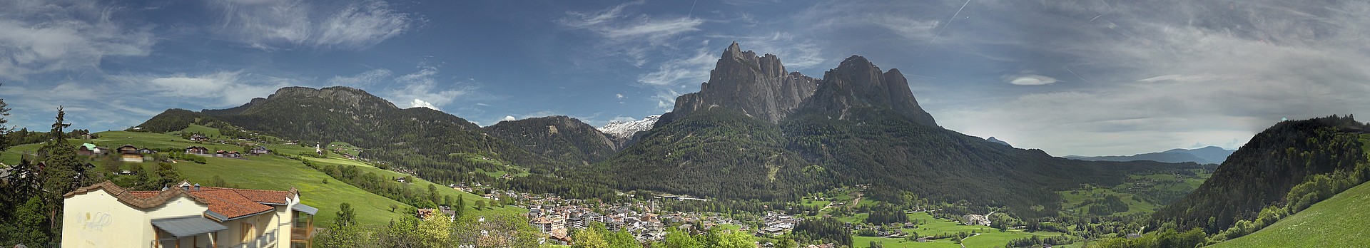 Archived image Webcam Municipality Seis am Schlern