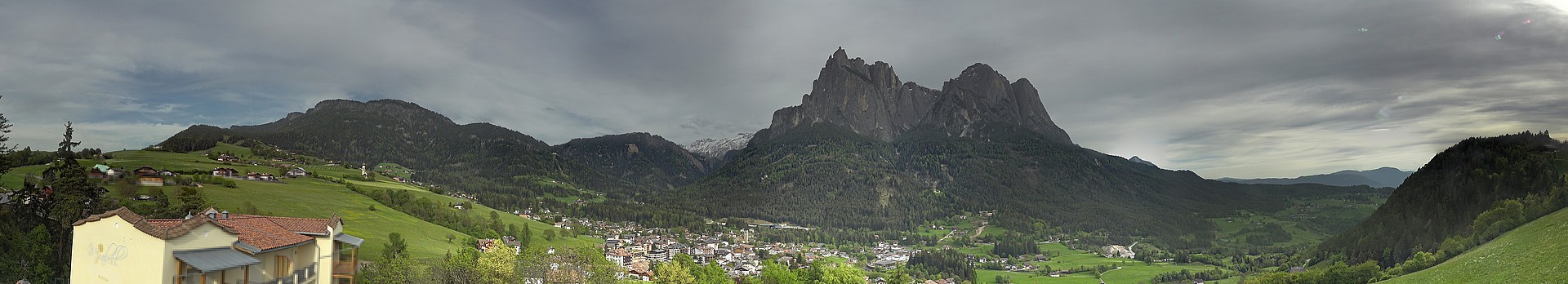 Archived image Webcam Municipality Seis am Schlern