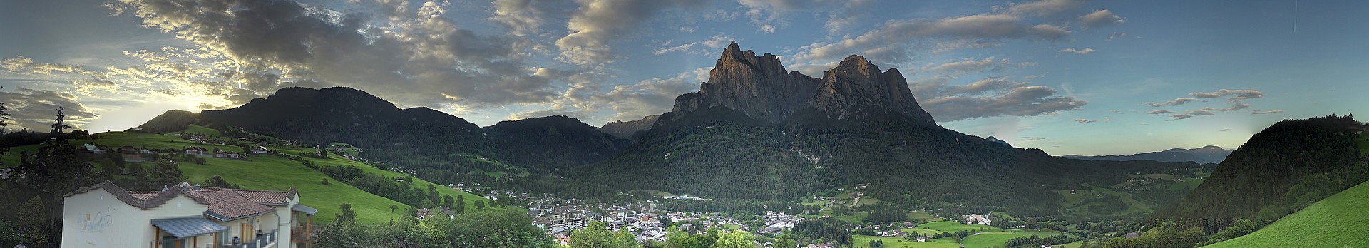 Archived image Webcam Municipality Seis am Schlern
