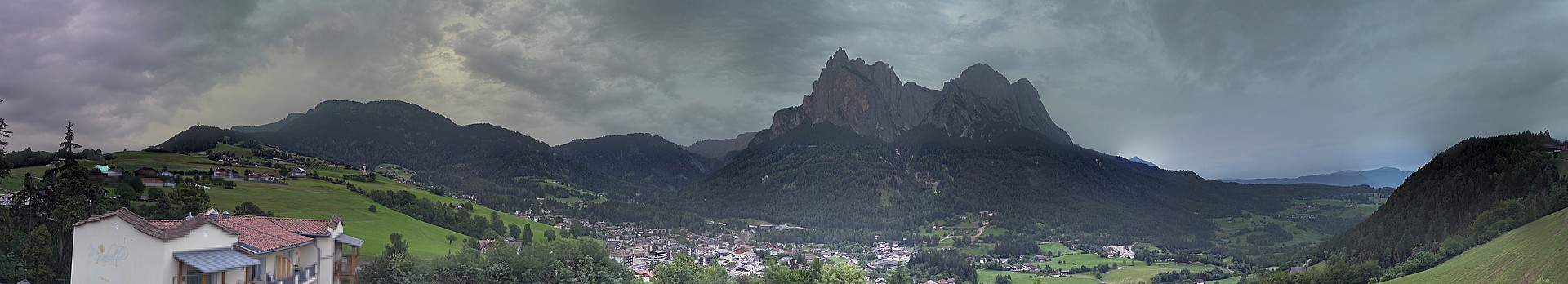Archived image Webcam Municipality Seis am Schlern