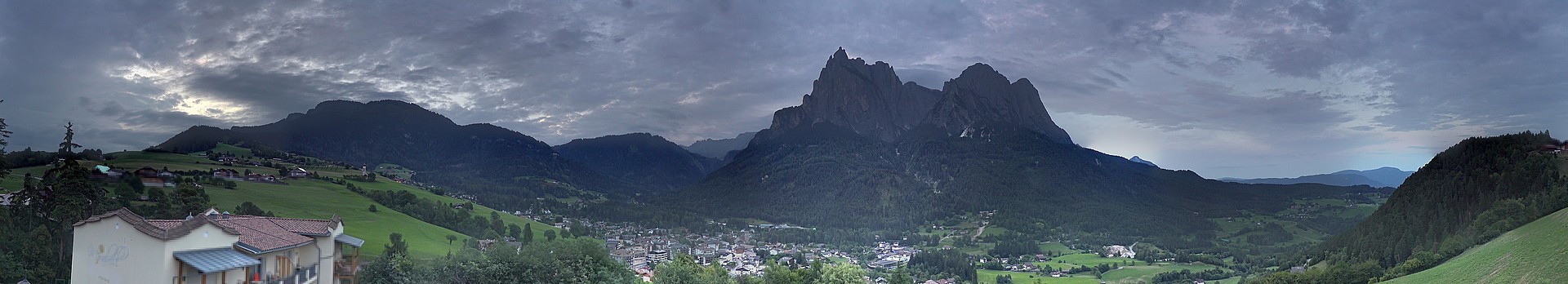 Archiv Foto Webcam Gemeinde Seis am Schlern