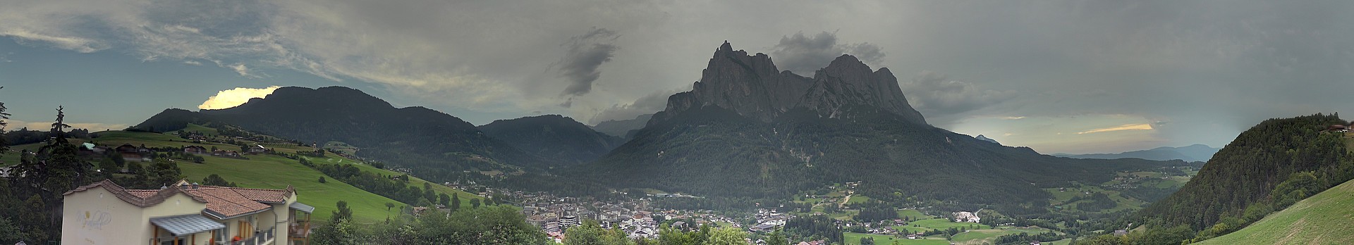Archiv Foto Webcam Gemeinde Seis am Schlern