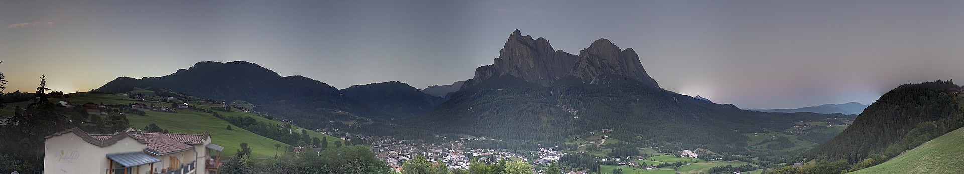 Archived image Webcam Municipality Seis am Schlern