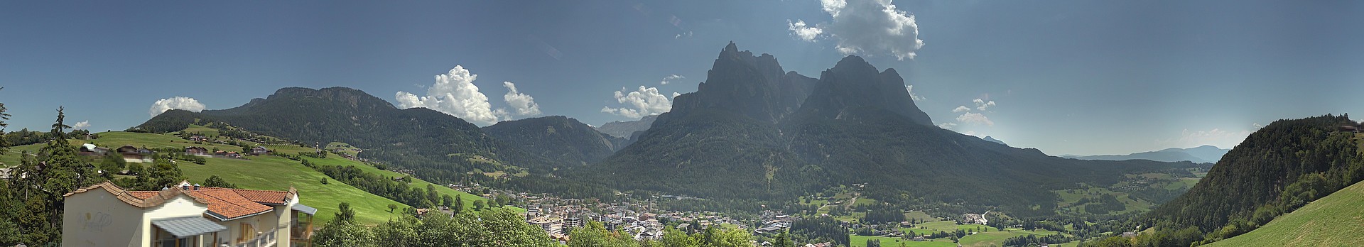 Archived image Webcam Municipality Seis am Schlern