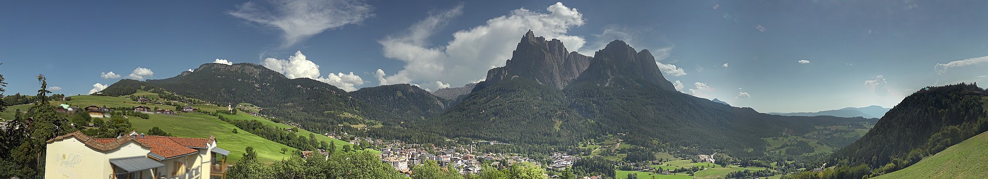 Archived image Webcam Municipality Seis am Schlern