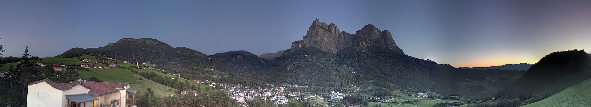 Archived image Webcam Municipality Seis am Schlern