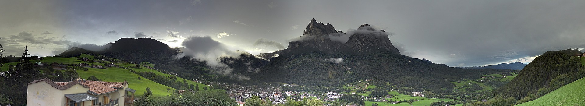 Archiv Foto Webcam Gemeinde Seis am Schlern