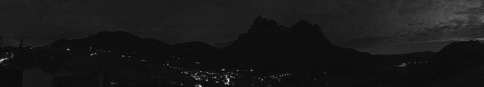 Archiv Foto Webcam Gemeinde Seis am Schlern