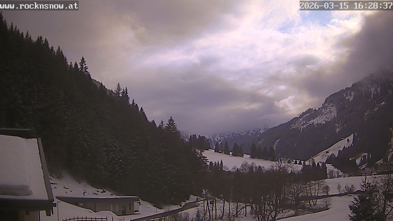 Archiv Foto Webcam Ortsteil Juns (Tux)