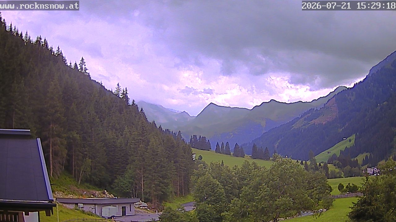 Archiv Foto Webcam Ortsteil Juns (Tux)