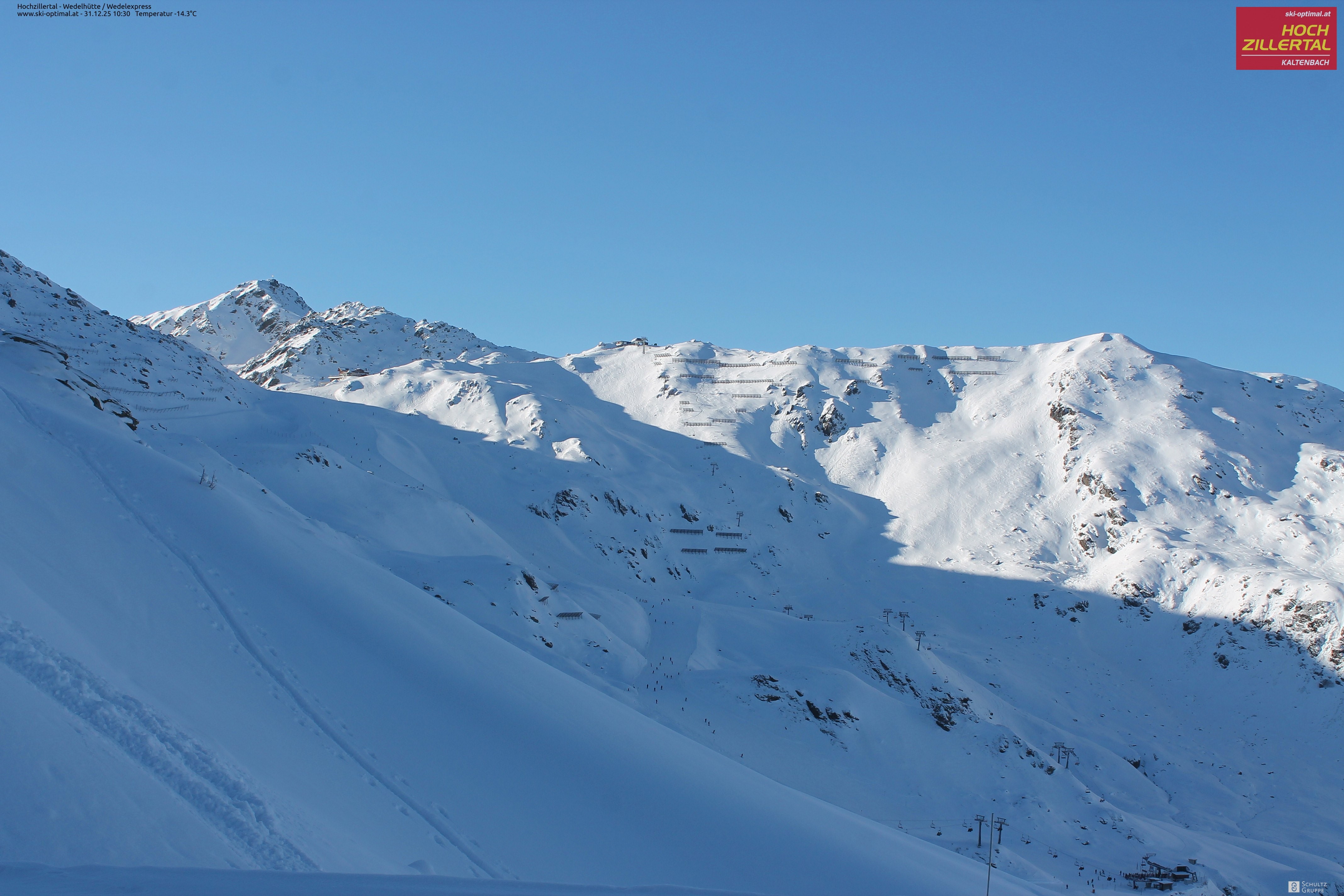 Archiv Foto Webcam Hochzillertal: Blick zur Wedelhütte