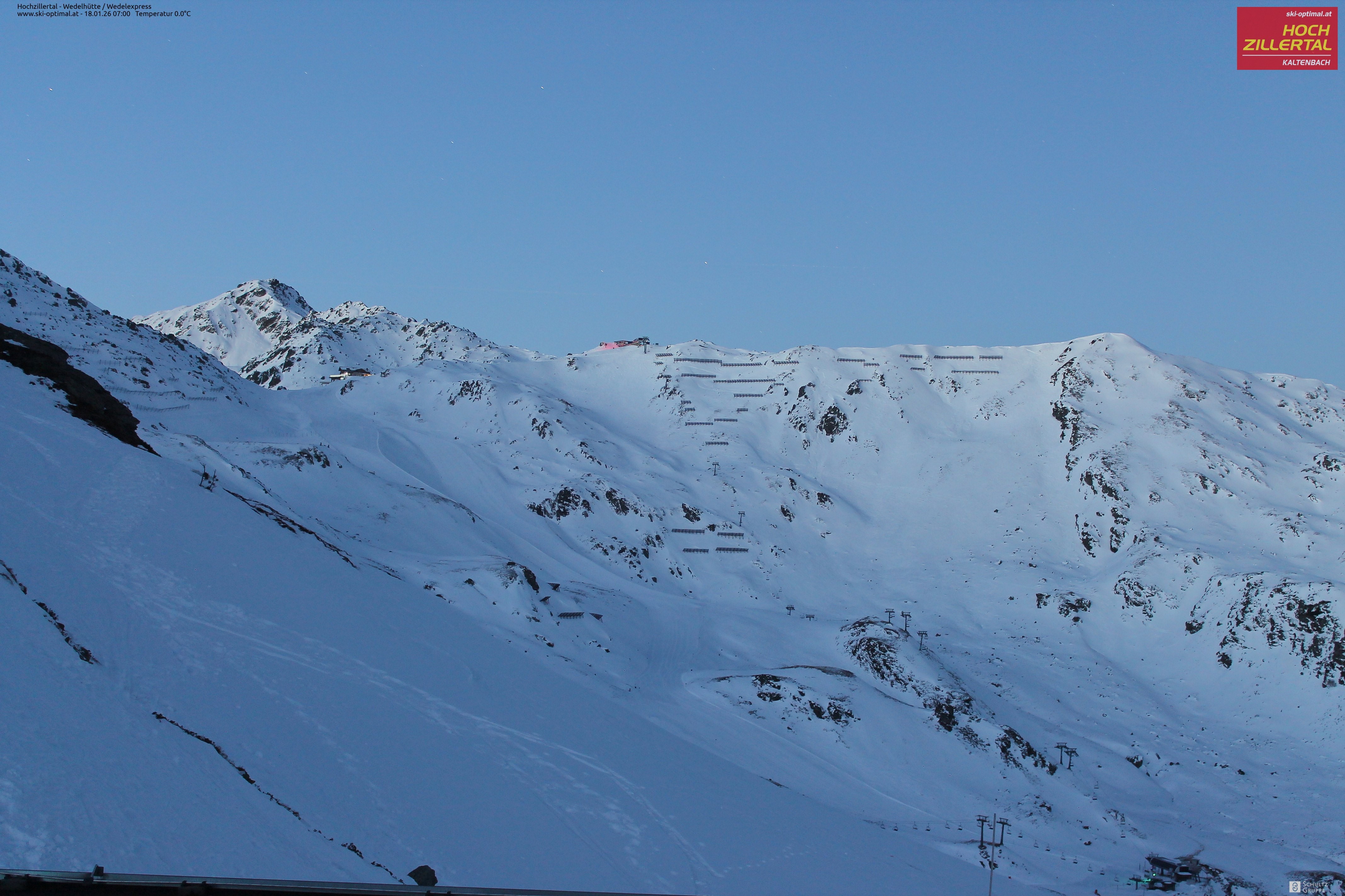 Archiv Foto Webcam Hochzillertal: Blick zur Wedelhütte