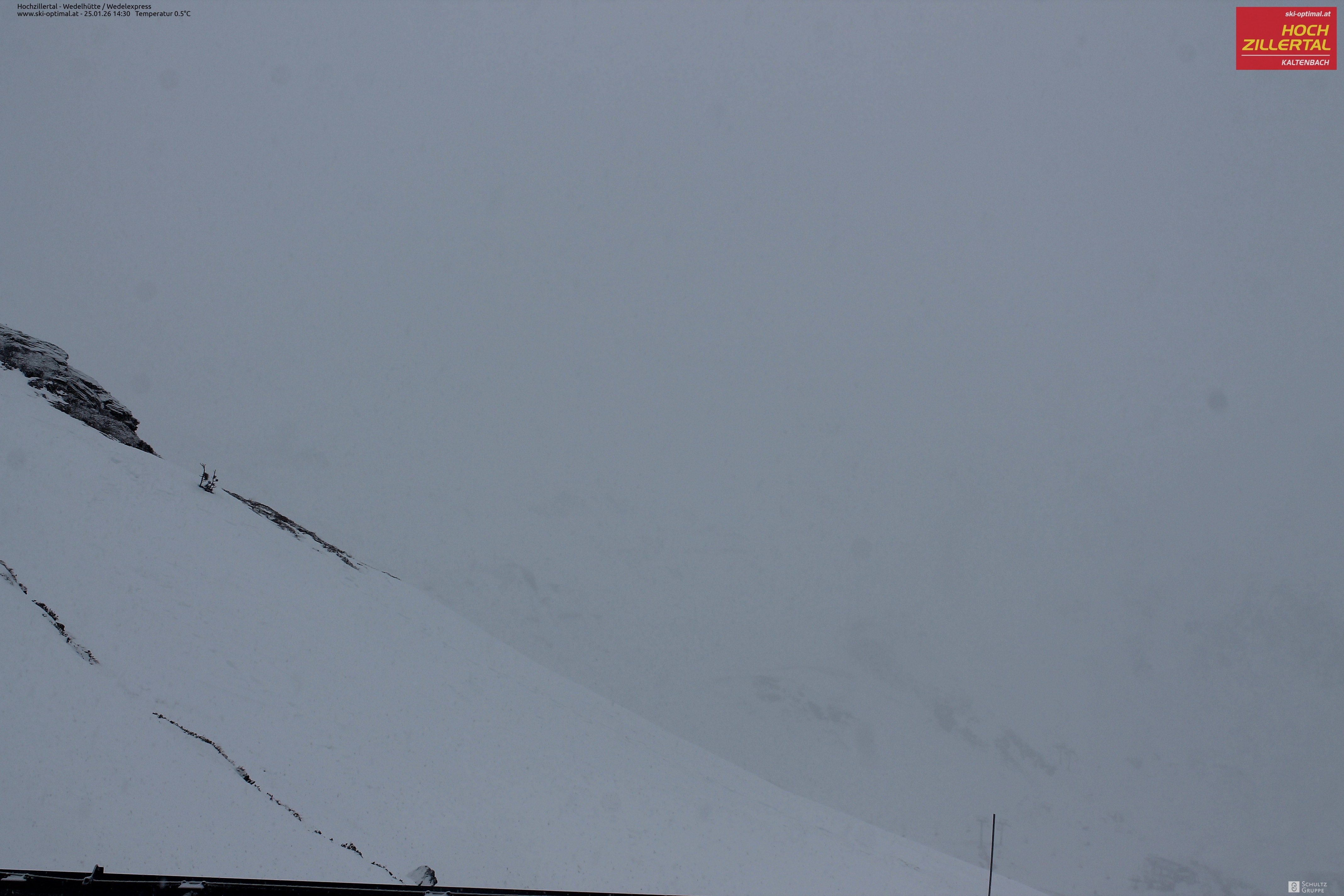 Archiv Foto Webcam Hochzillertal: Blick zur Wedelhütte