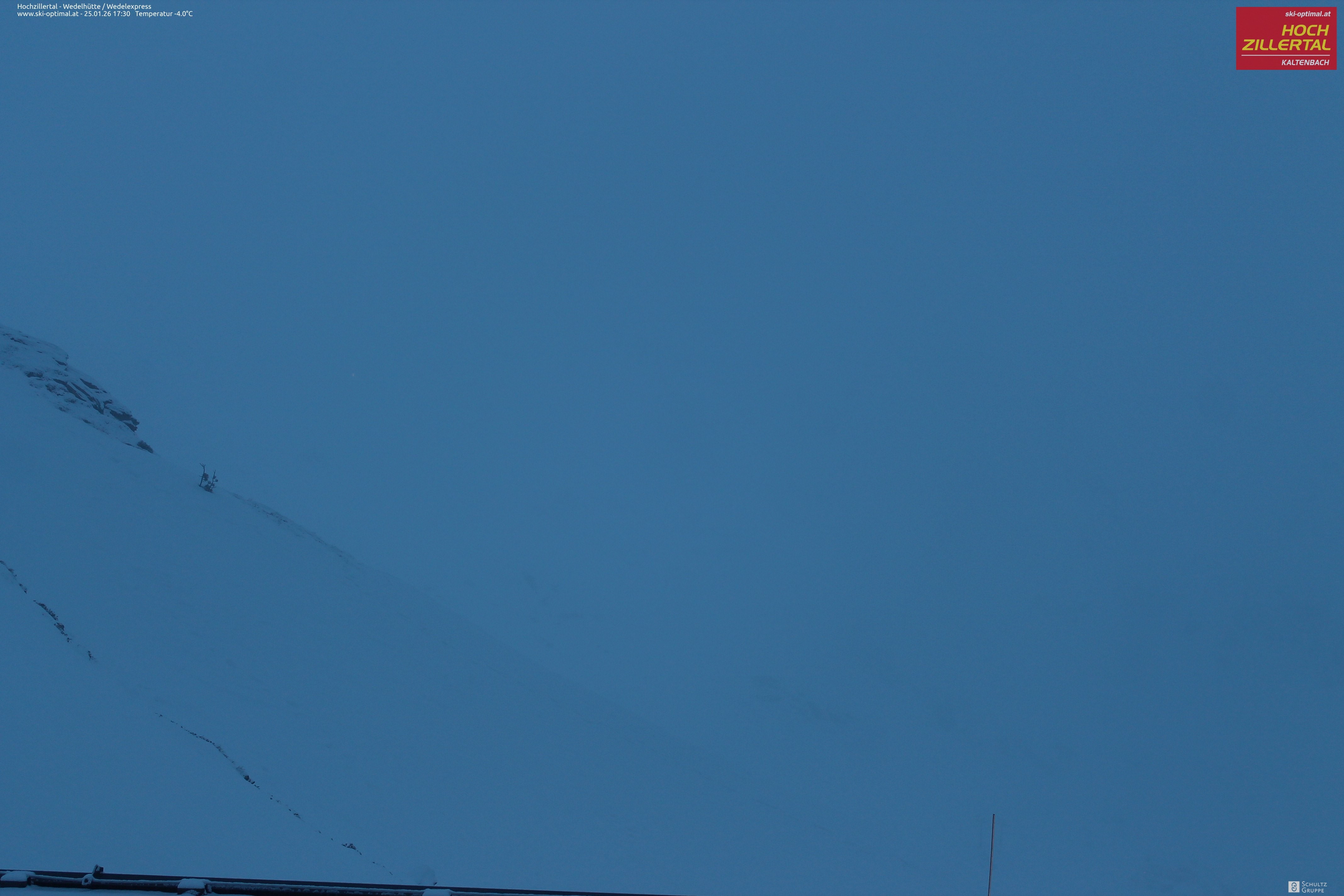 Archiv Foto Webcam Hochzillertal: Blick zur Wedelhütte