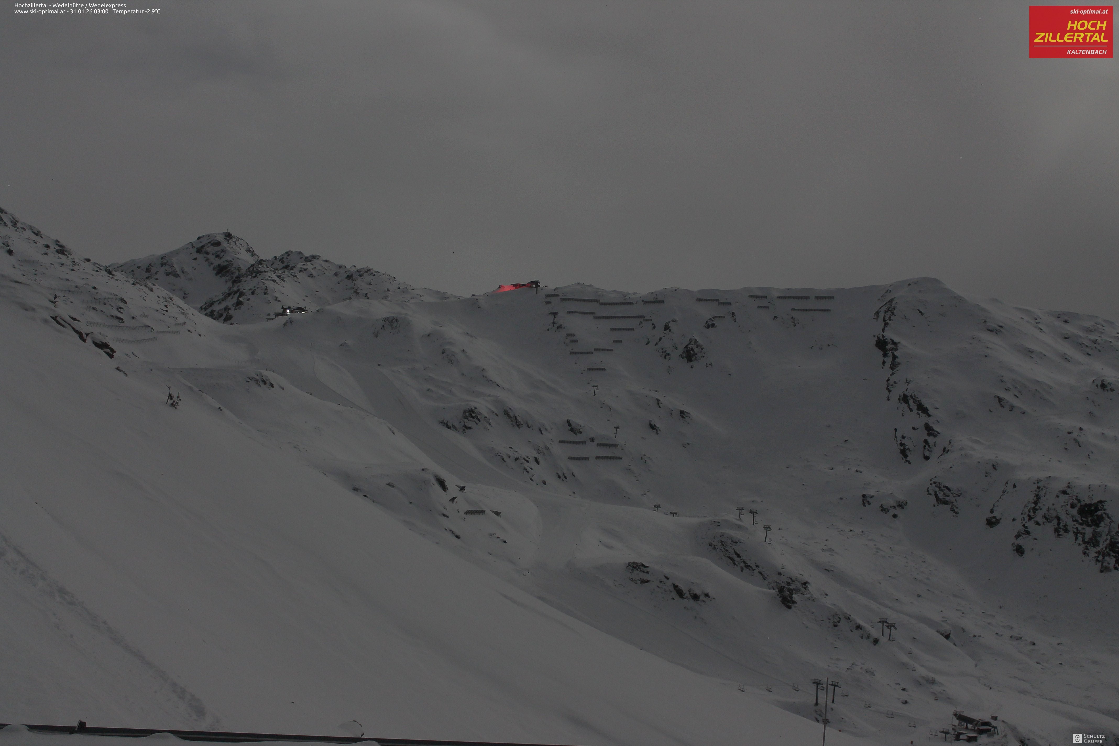Archiv Foto Webcam Hochzillertal: Blick zur Wedelhütte
