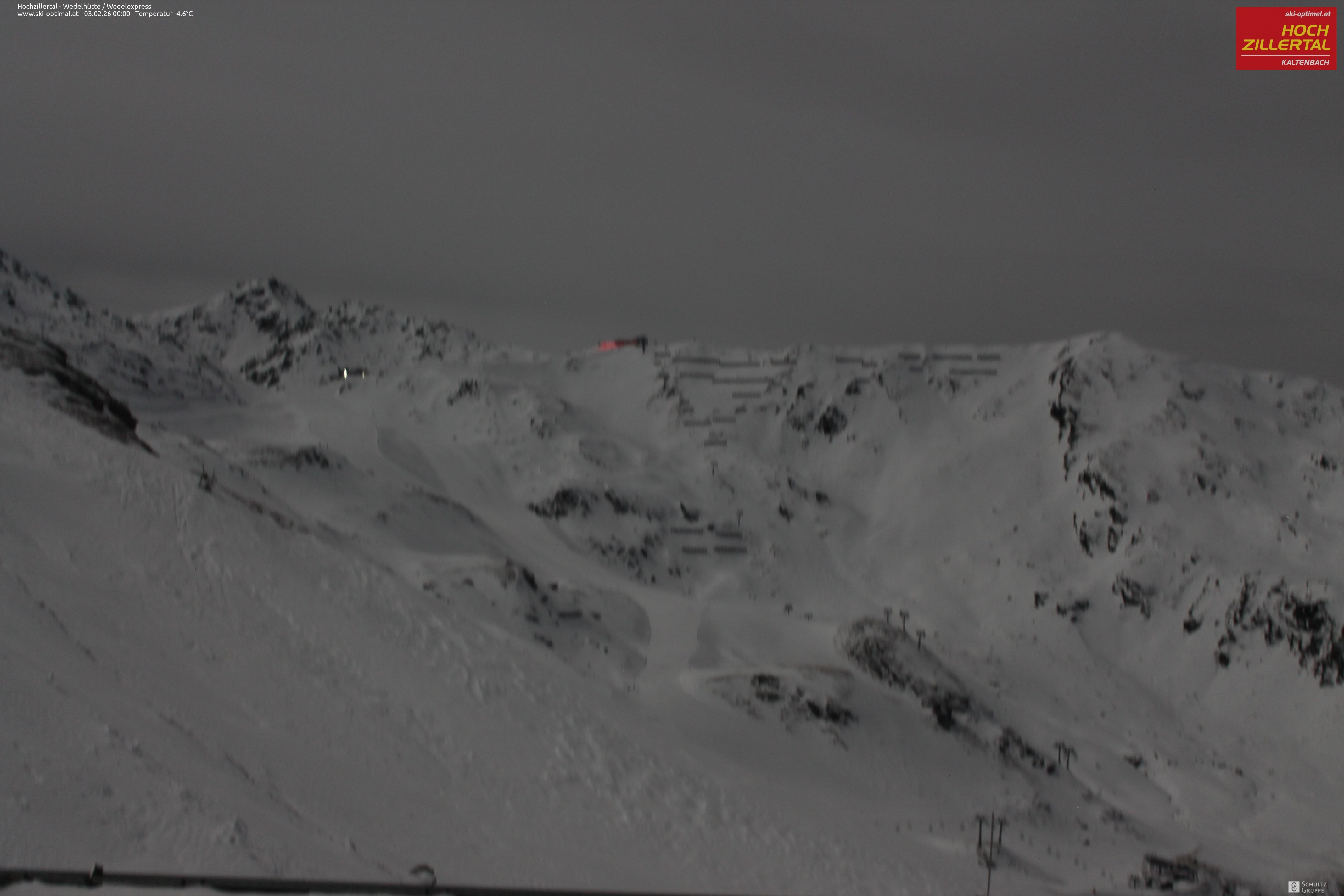 Archiv Foto Webcam Hochzillertal: Blick zur Wedelhütte