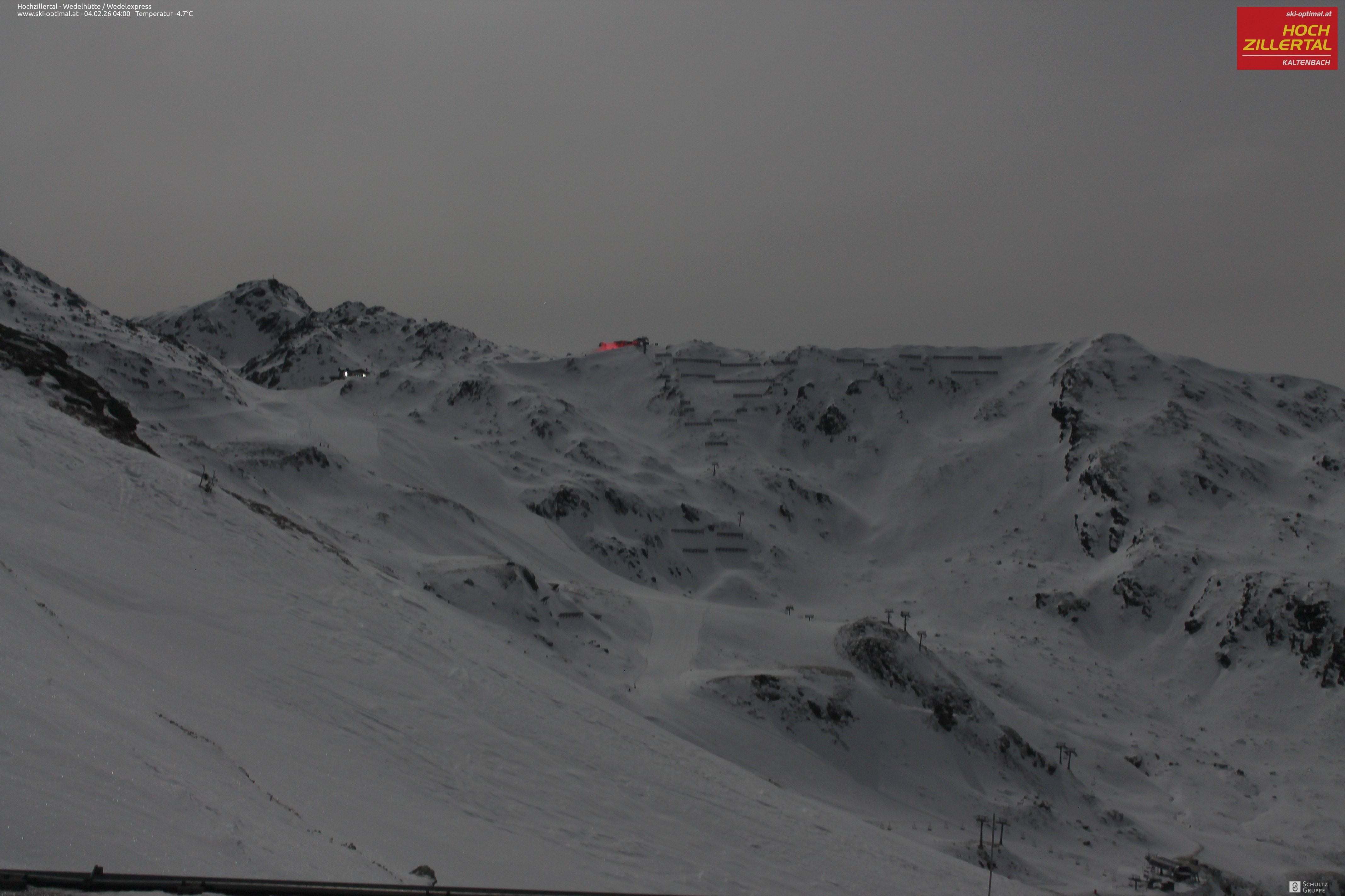 Archiv Foto Webcam Hochzillertal: Blick zur Wedelhütte