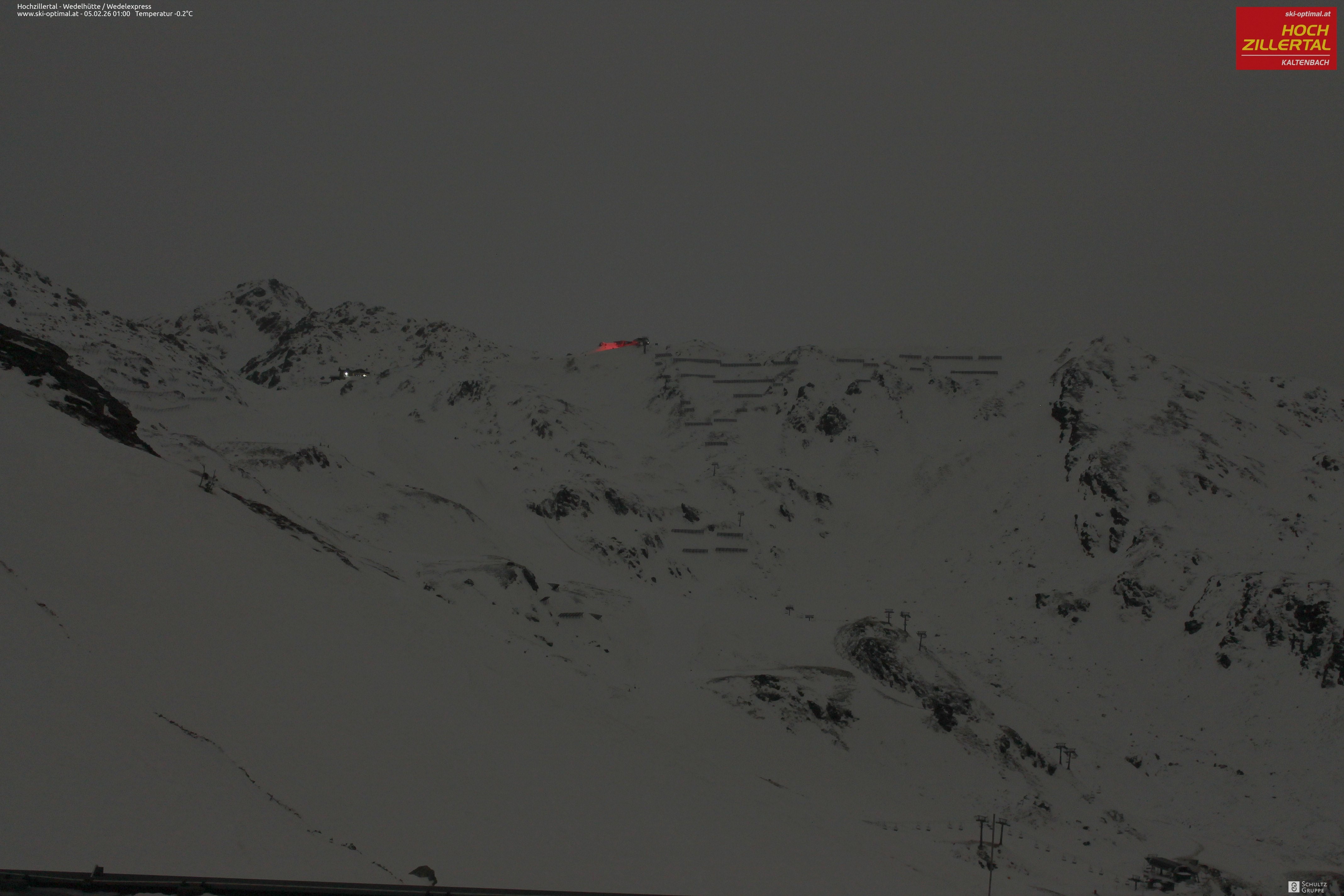 Archiv Foto Webcam Hochzillertal: Blick zur Wedelhütte