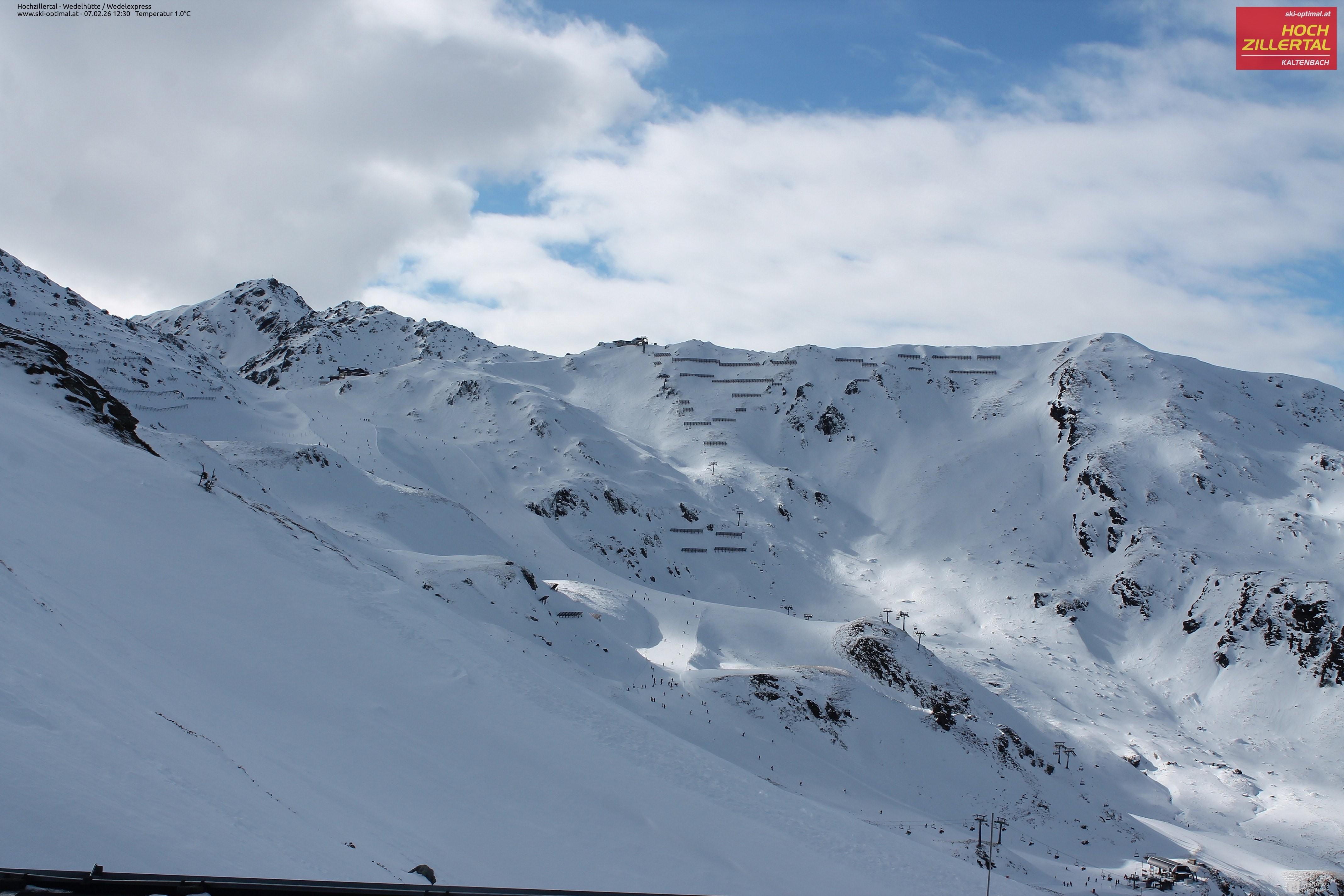 Archiv Foto Webcam Hochzillertal: Blick zur Wedelhütte