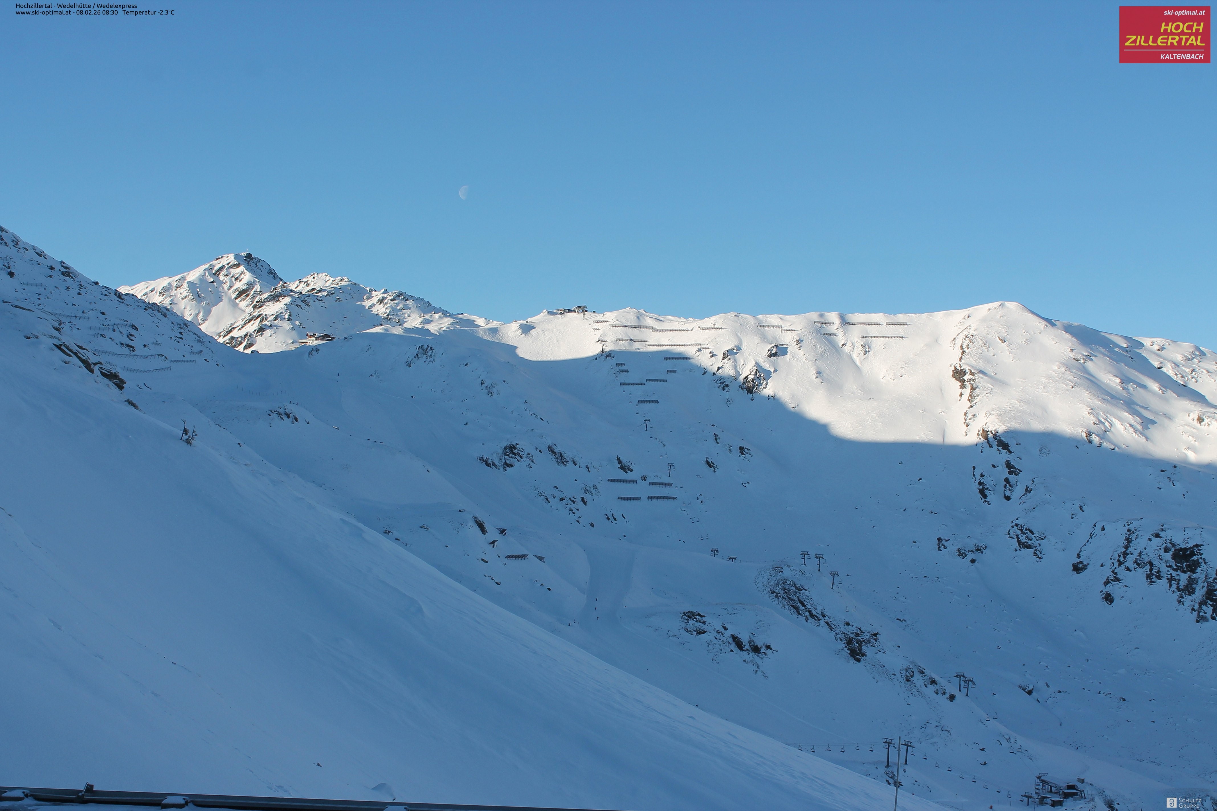 Archiv Foto Webcam Hochzillertal: Blick zur Wedelhütte