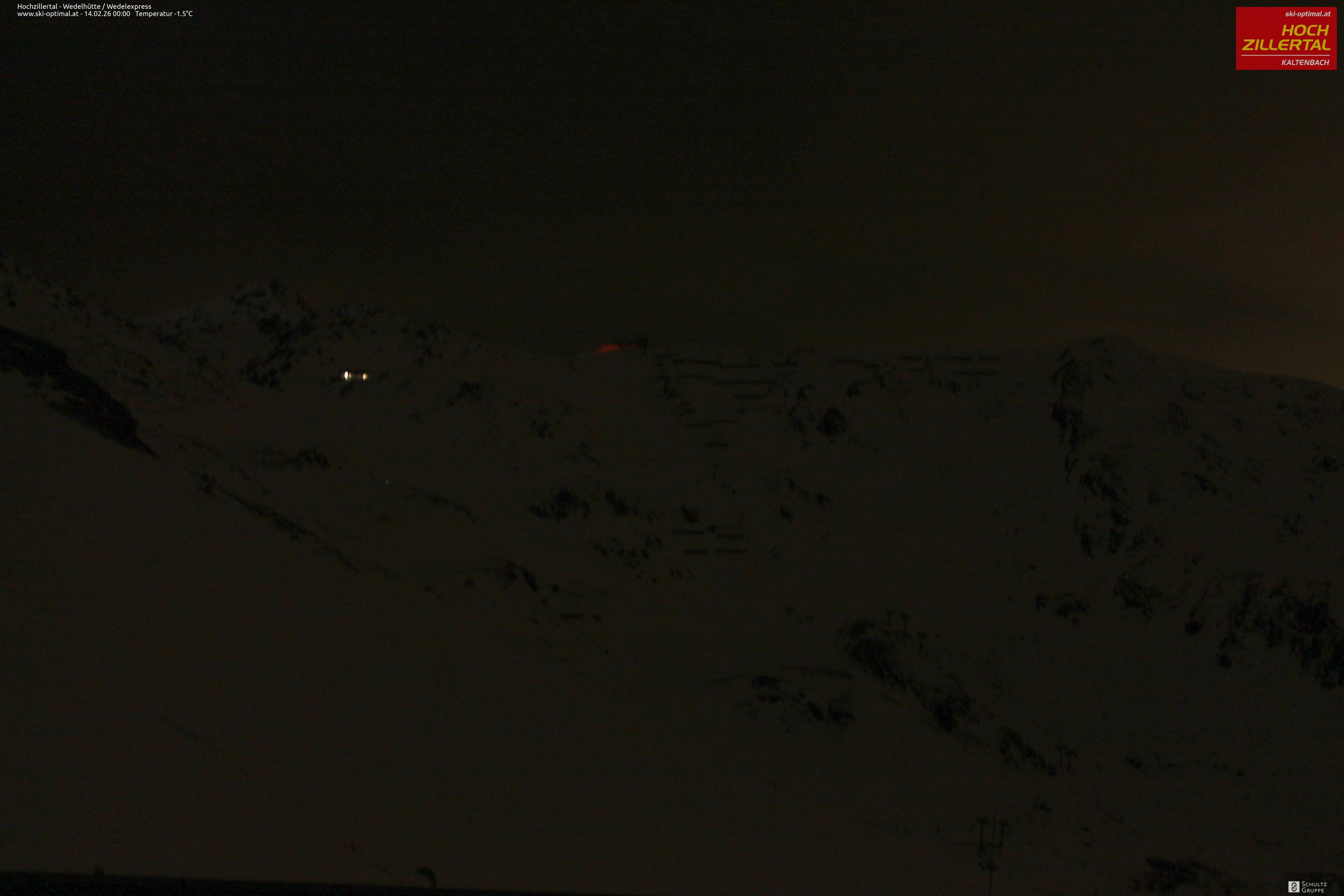 Archiv Foto Webcam Hochzillertal: Blick zur Wedelhütte