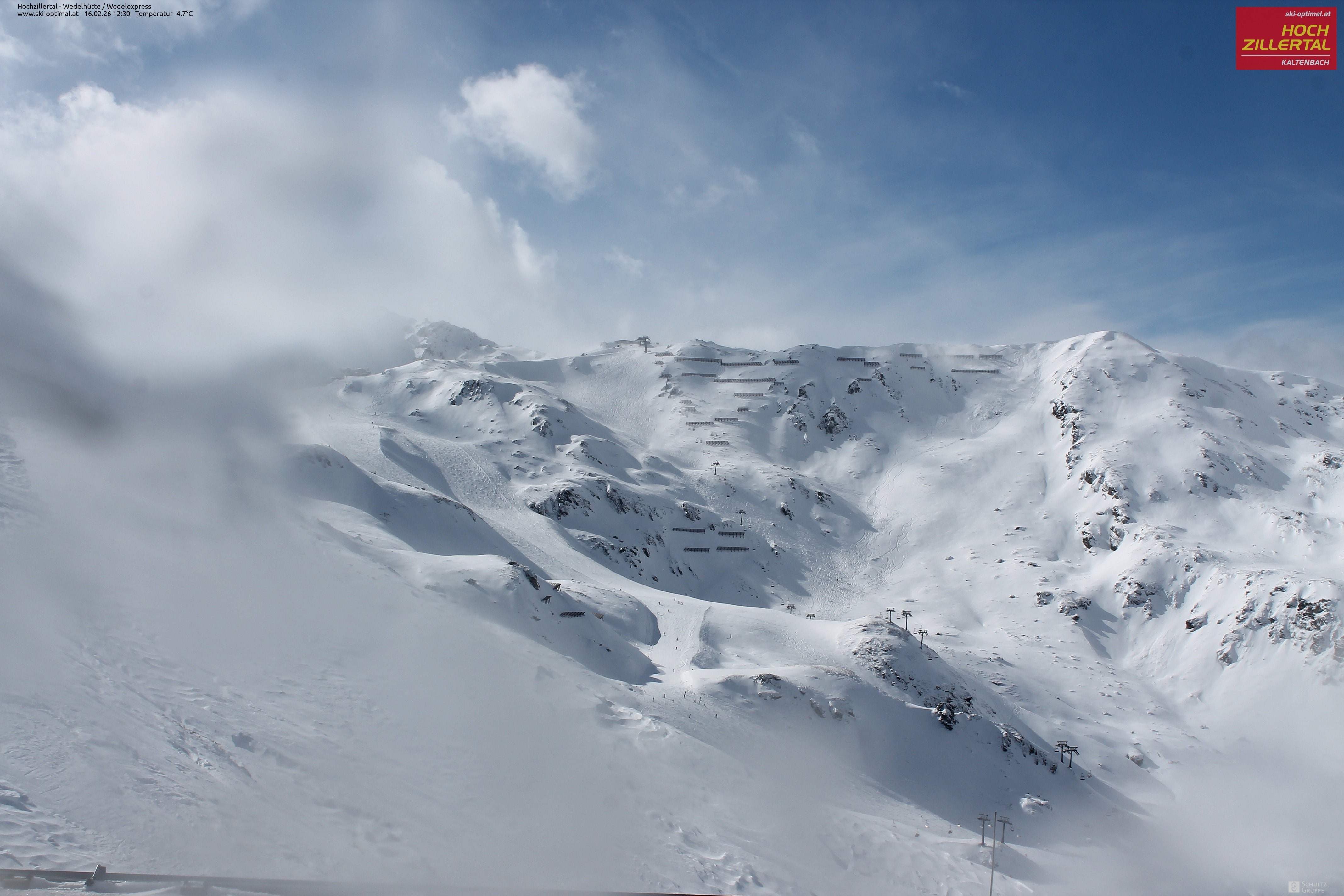 Archiv Foto Webcam Hochzillertal: Blick zur Wedelhütte