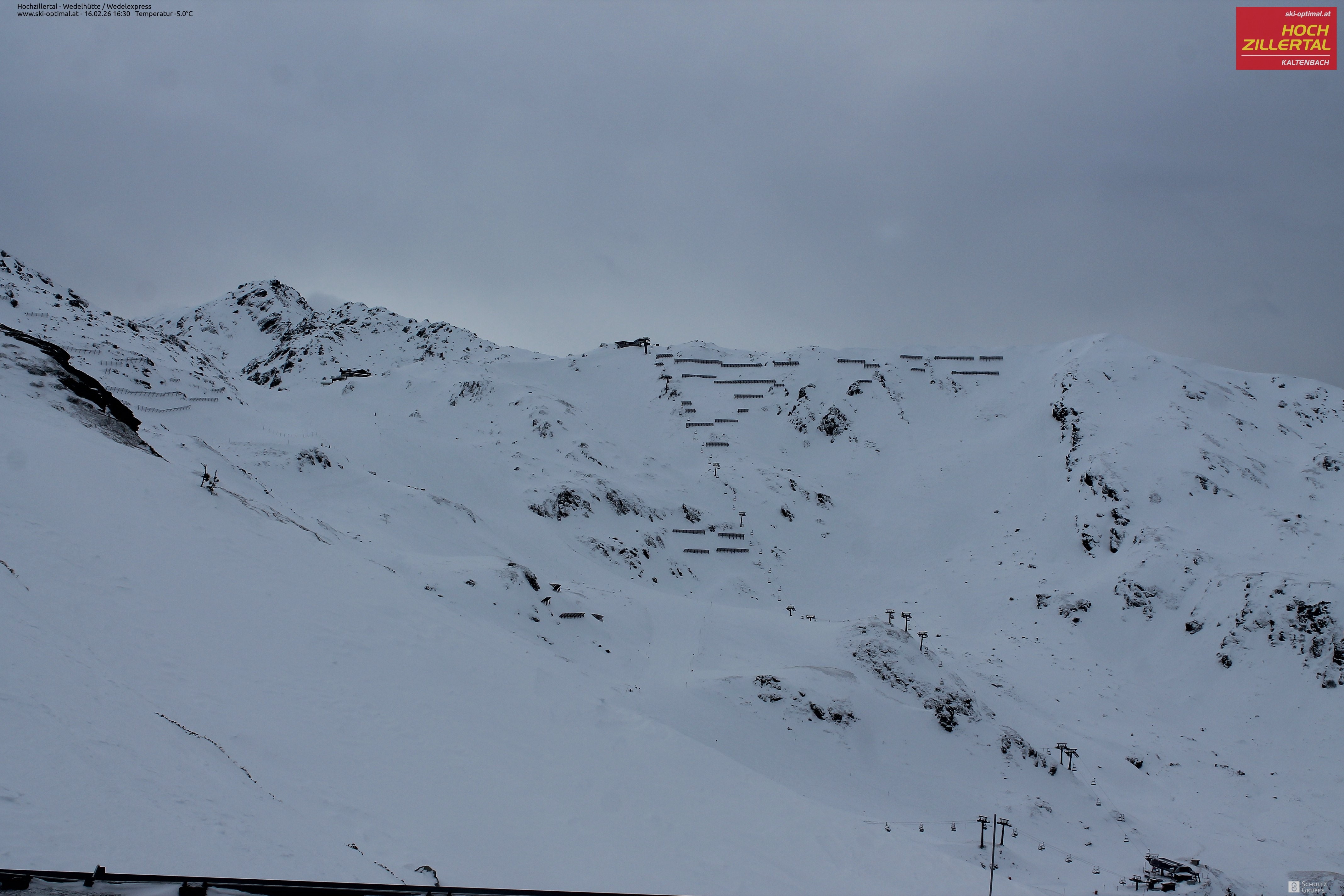 Archiv Foto Webcam Hochzillertal: Blick zur Wedelhütte