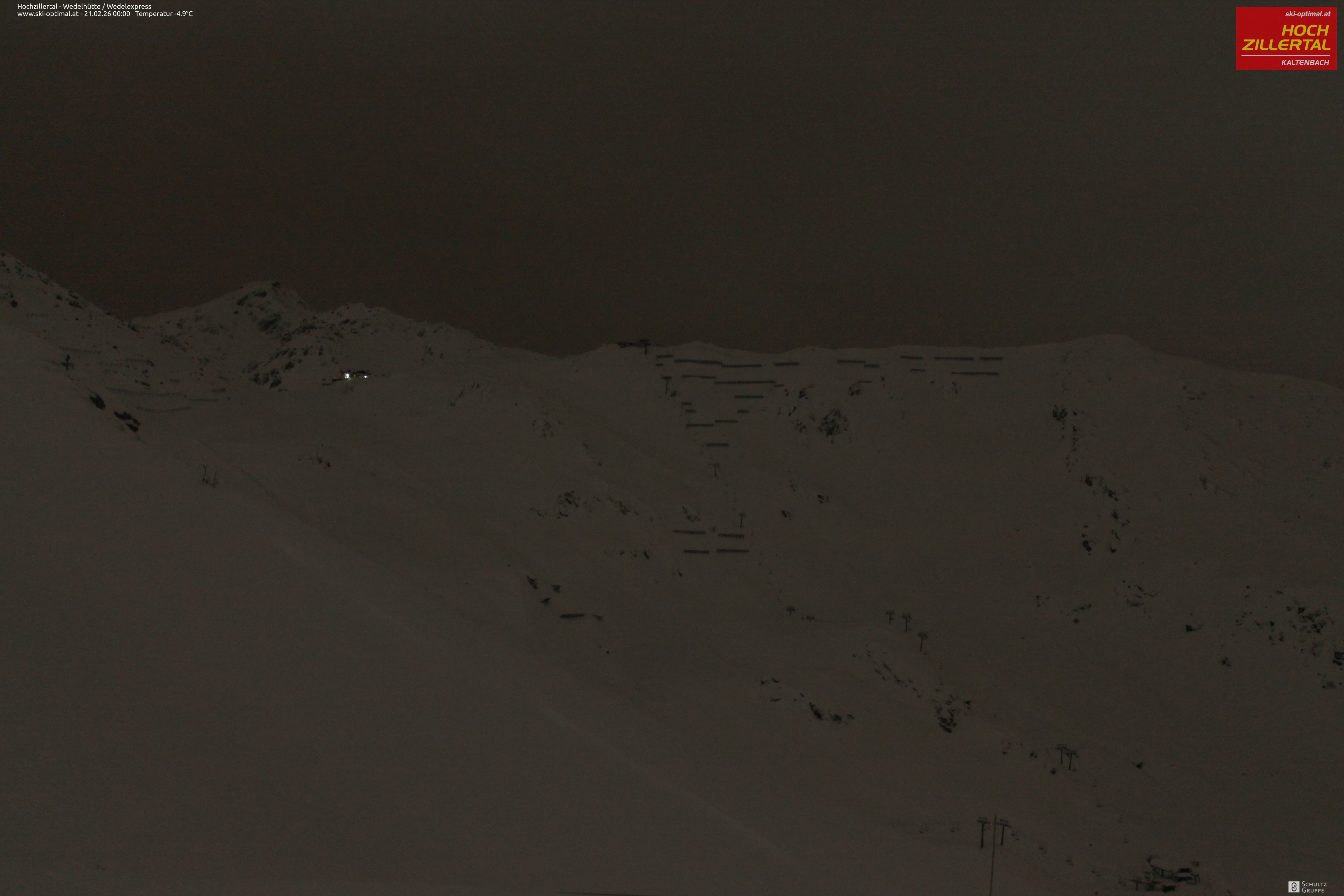 Archiv Foto Webcam Hochzillertal: Blick zur Wedelhütte