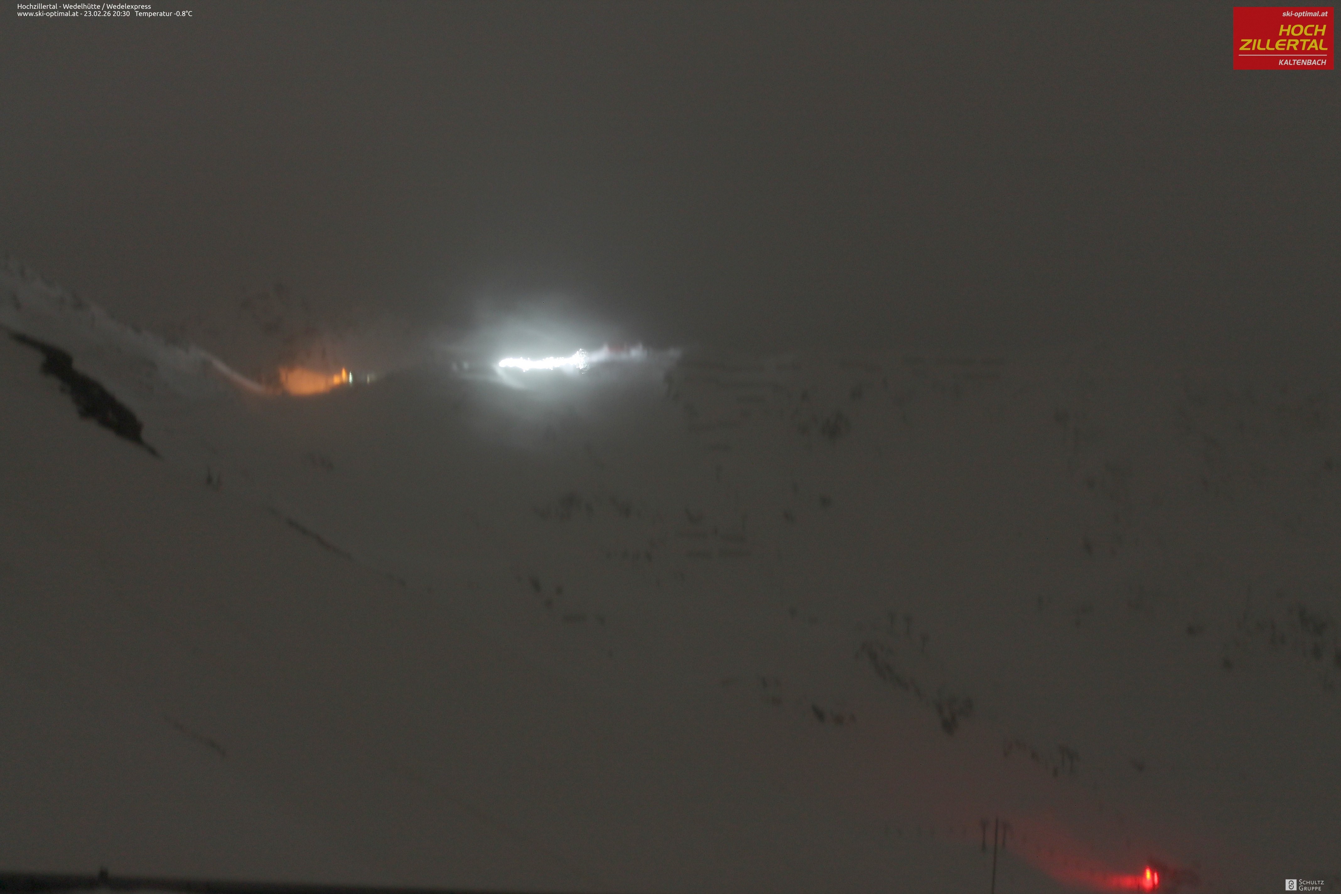 Archiv Foto Webcam Hochzillertal: Blick zur Wedelhütte