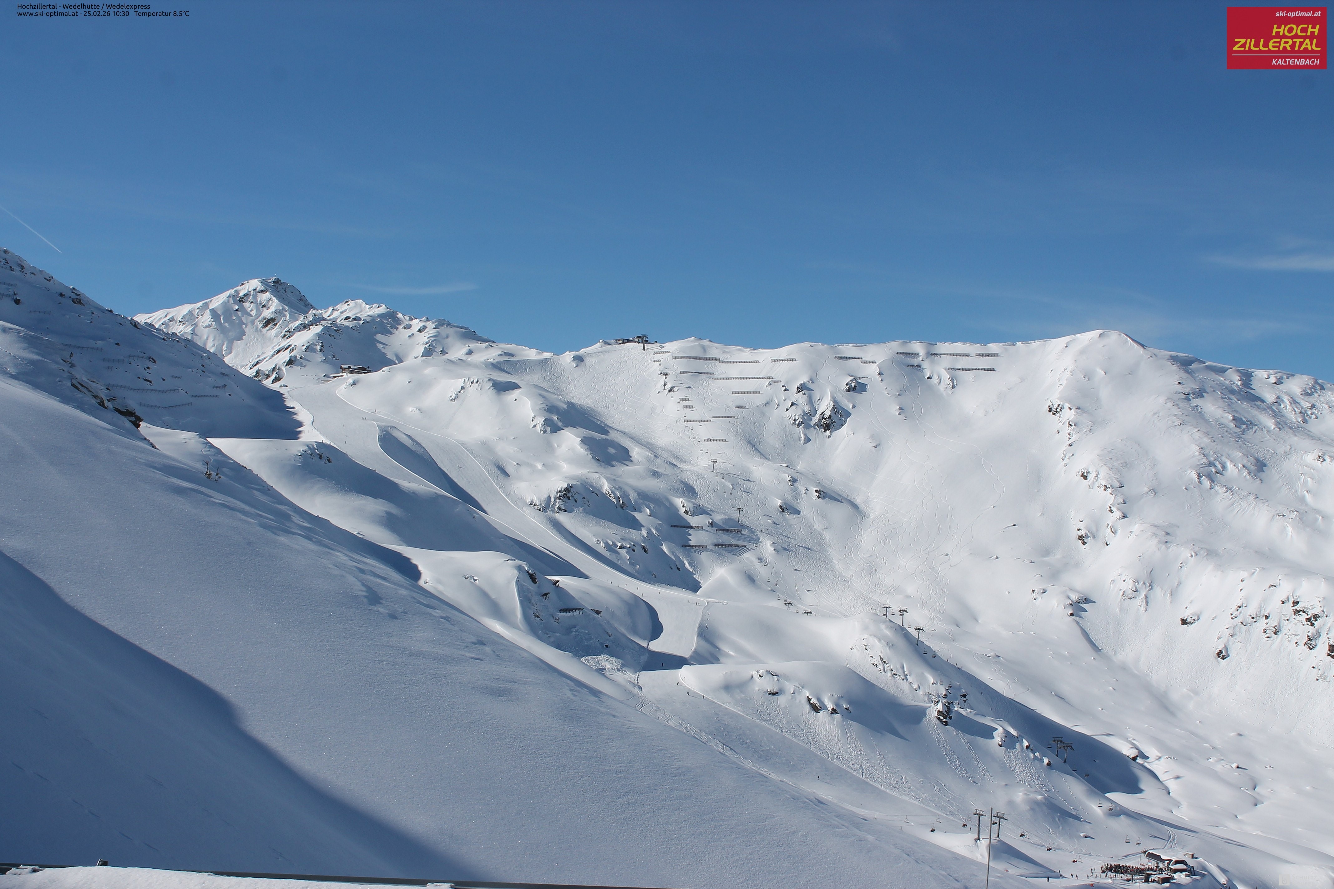 Archiv Foto Webcam Hochzillertal: Blick zur Wedelhütte