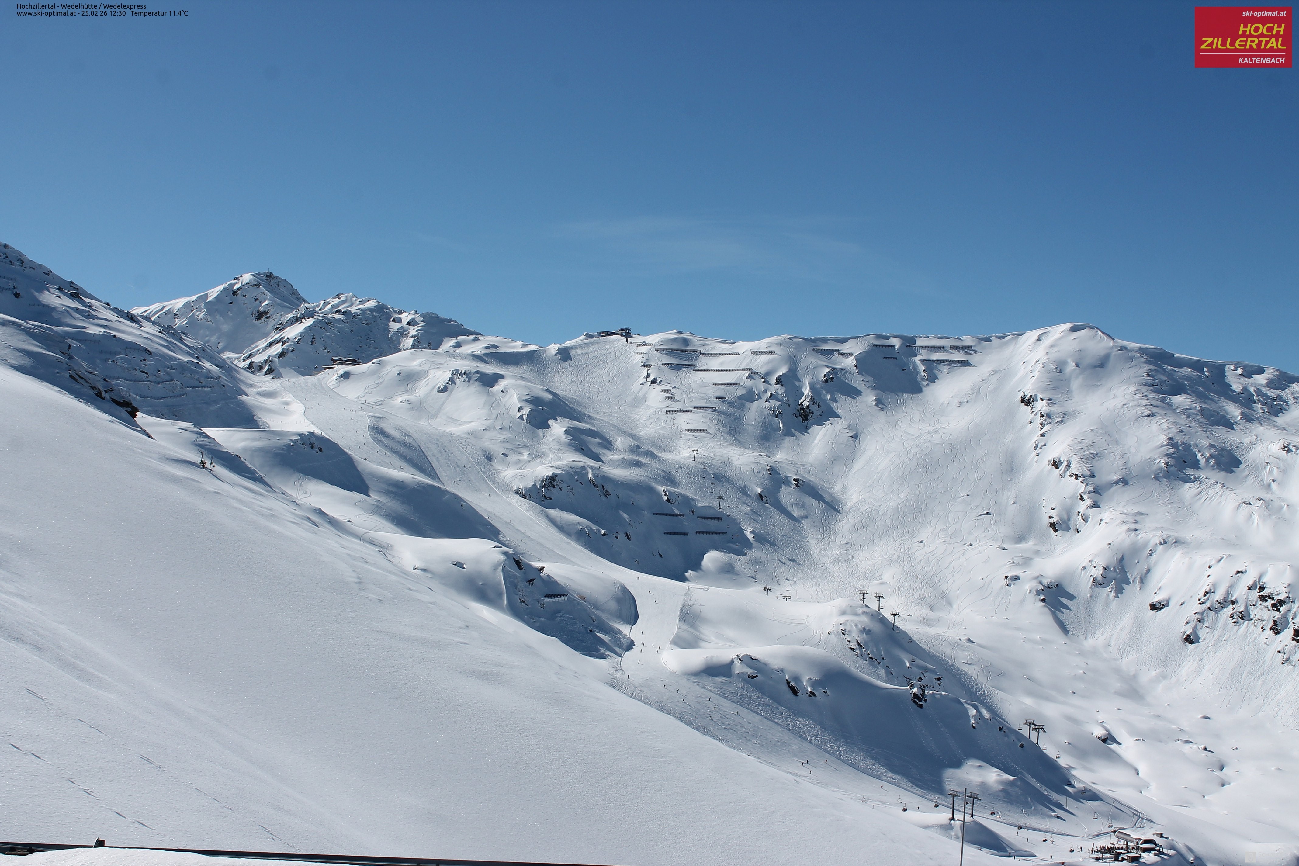 Archiv Foto Webcam Hochzillertal: Blick zur Wedelhütte