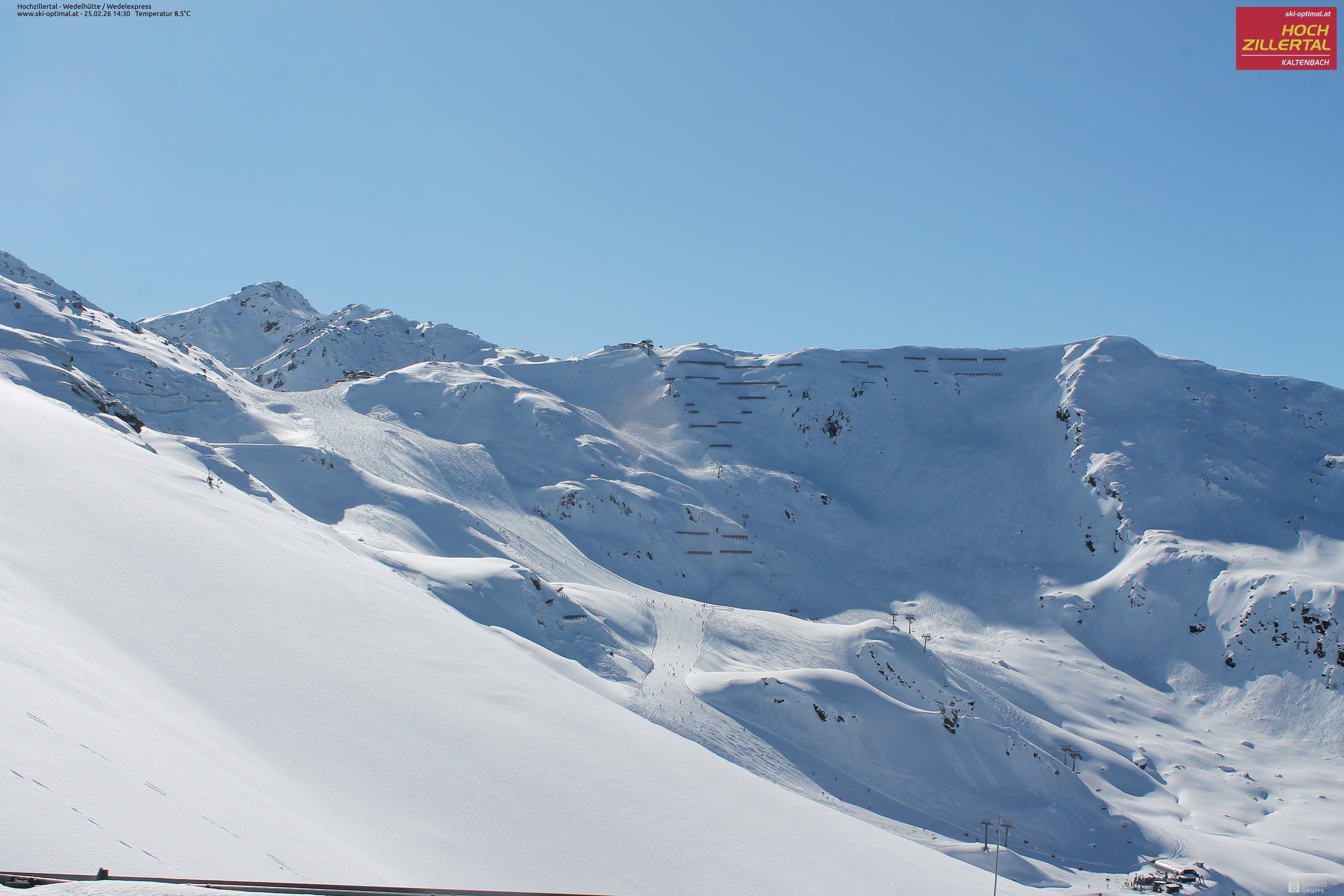 Archiv Foto Webcam Hochzillertal: Blick zur Wedelhütte