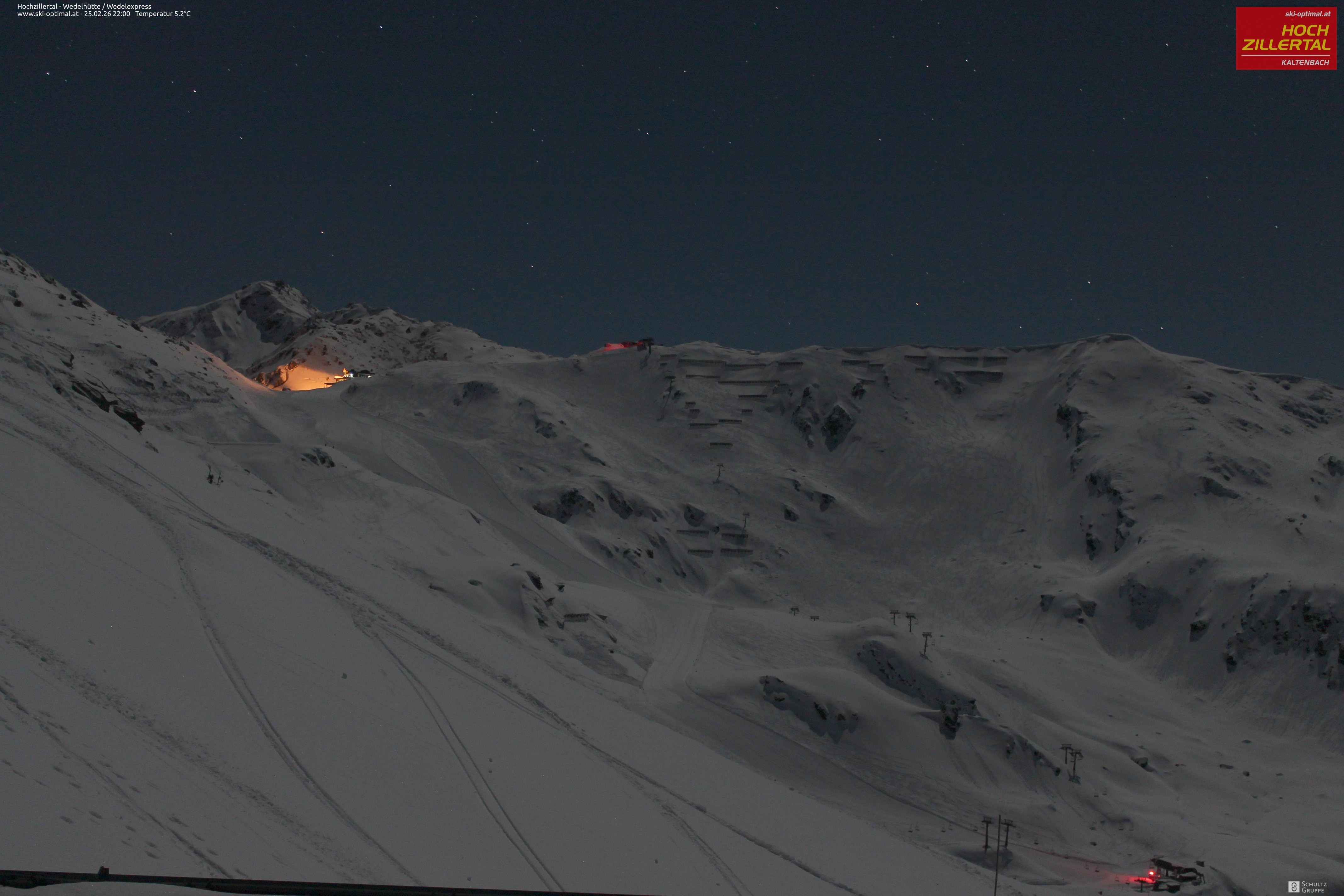 Archiv Foto Webcam Hochzillertal: Blick zur Wedelhütte