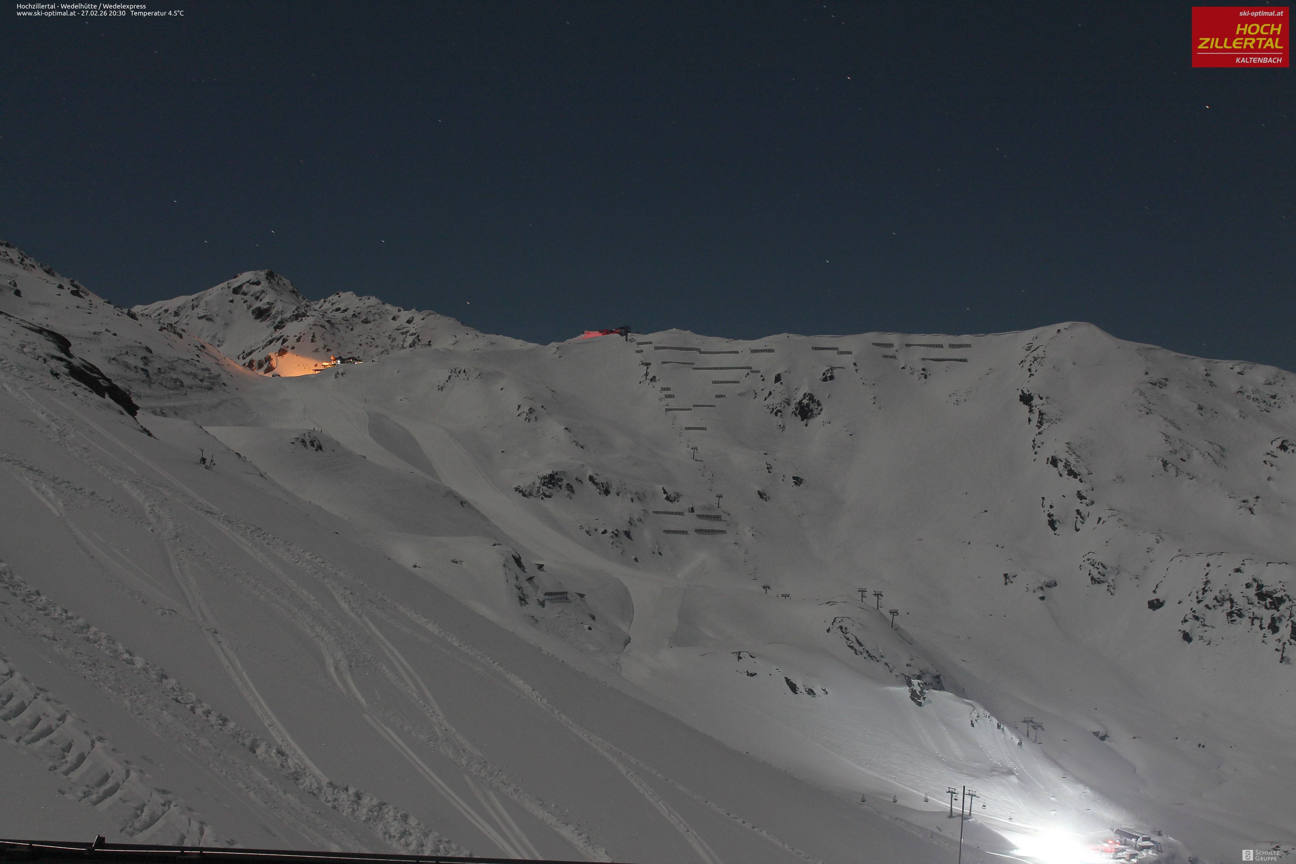 Archiv Foto Webcam Hochzillertal: Blick zur Wedelhütte